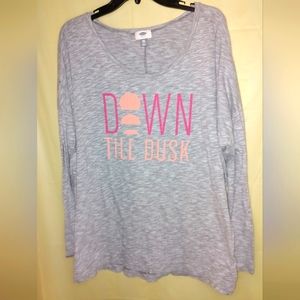 Old Navy Gray Long Sleeve graphic, Dawn til Dusk, XXL, Pre-owned